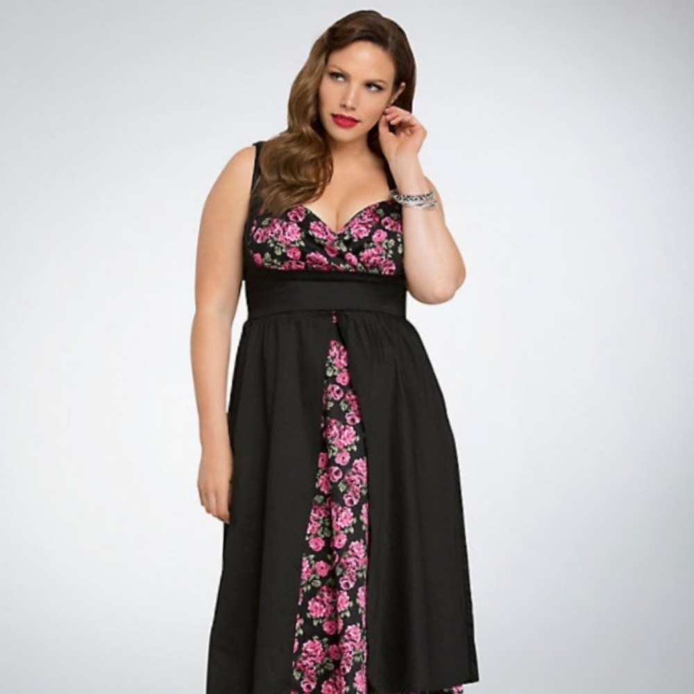 Torrid Retro Chic dress size 12